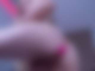 Live cam show with IceBlueBabe - Double Penetration on MyBangCams