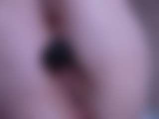 Live cam show with IceBlueBabe - Double Penetration on alttransgirls