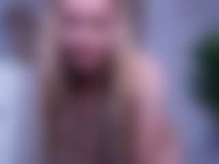 Live cam show with IceBlueBabe - Blonde Hair on CamClone
