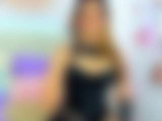 Live cam show with Marcella Castelli - British on Camsoda