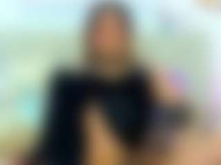 Live cam show with Marcella Castelli - White on Uber Horny | colombia