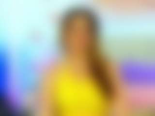 Live cam show with Marcella Castelli - Average on Camsoda