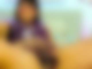 Live cam show with Marcella Castelli - Mature on Camsoda