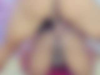 NarjoSufa's Live Sex Cam Show