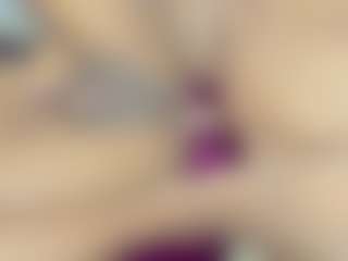 Live cam show with NarjoSufa - Brown Eyes on Fling VIP Chat