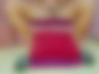 Live cam show with NarjoSufa - Smoking on Camsoda
