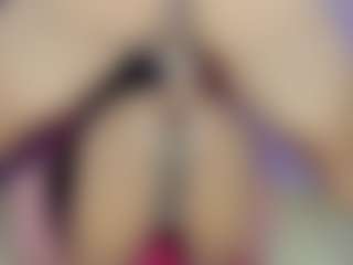 NarjoSufa's Live Sex Cam Show