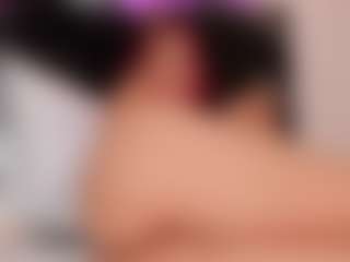 Live cam show with Amelie-Loove - Joi on CamClone