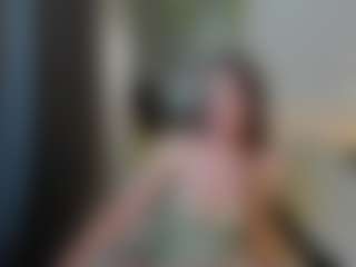 Aurora-Temptiaaa's Live Sex Cam Show