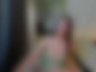 Live cam show with Aurora-Temptiaaa - Brown Hair on 1on1-livenow
