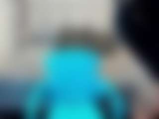 Kiara-Cruz's Live Sex Cam Show