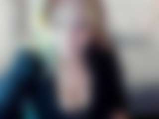 Live cam show with Kiara-Cruz - Big Tits on galaxygirlnitro.com