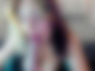 Live cam show with Kiara-Cruz - Drinking on sexytreat.net