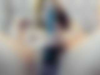 Live cam show with Kiara-Cruz - BBW on TastyBlacksLive