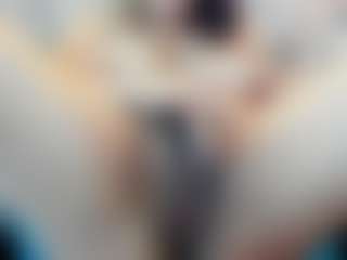 Live cam show with Kiara-Cruz - Brown Eyes on Free Soda
