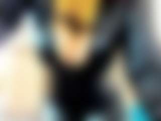Kiara-Cruz's Live Sex Cam Show