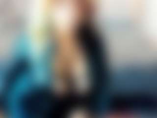 Kiara-Cruz's Live Sex Cam Show