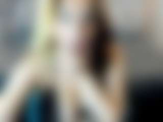 Live cam show with Kiara-Cruz - Anal MILF on Streamer API