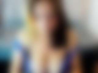 Kiara-Cruz's Live Sex Cam Show