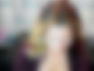 Kiara-Cruz's Live Sex Cam Show