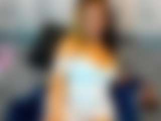 Kiara-Cruz's Live Sex Cam Show