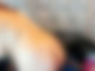 Kiara-Cruz's Live Sex Cam Show