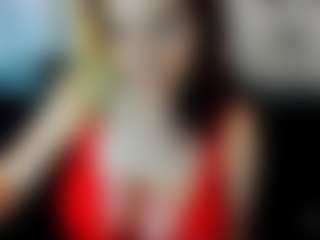 Kiara-Cruz's Live Sex Cam Show