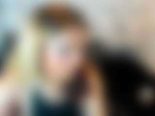 Kiara-Cruz's Live Sex Cam Show