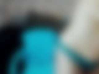 Kiara-Cruz's Live Sex Cam Show