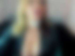 Kiara-Cruz MILF webcam performer live streaming