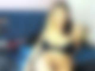 Kiara-Cruz's Live Sex Cam Show