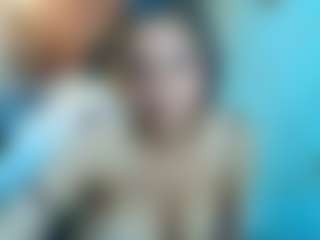 Live cam show with Kiara-Cruz - Squirt on Soda Cam