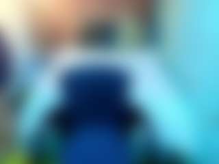 Kiara-Cruz MILF webcam performer live streaming