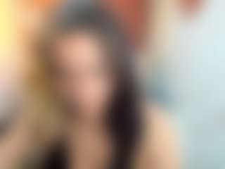 Live cam show with Kiara-Cruz - Fingering White on AdultVida.com | colombia