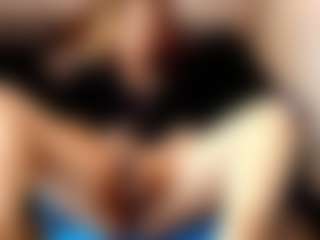 Live cam show with Kiara-Cruz - Smoking on Nude Chat * 1 On 1 Webcam Sex * Live Cam Show