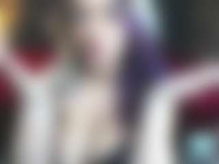 Kiara-Cruz's Live Sex Cam Show