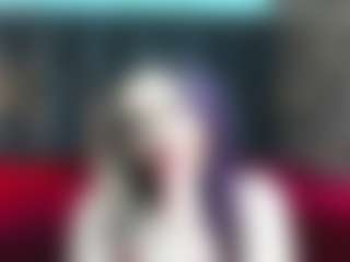 Kiara-Cruz's Live Sex Cam Show