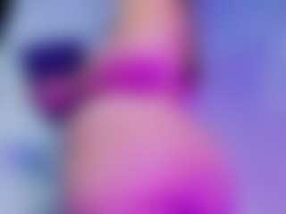 Live cam show with LAUREN GARCIA - Cum On Pussy on xDating