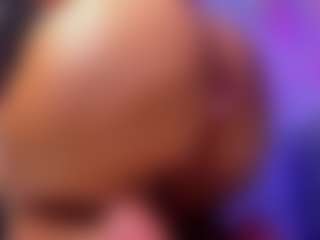 Live cam show with LAUREN GARCIA - Green Eyes on Uber Horny