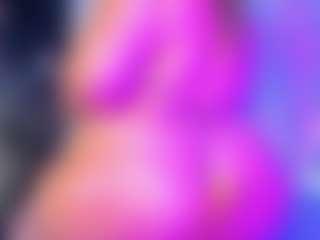 Live cam show with LAUREN GARCIA - Green Eyes on Camiplay Live