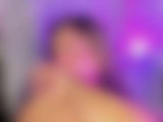 LAUREN GARCIA's Live Sex Cam Show