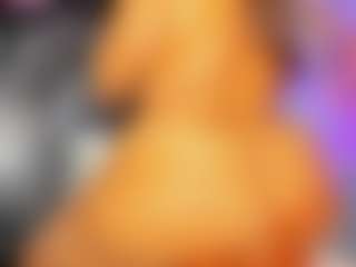 Live cam show with LAUREN GARCIA - Blonde Hair Curvy on Camsoda