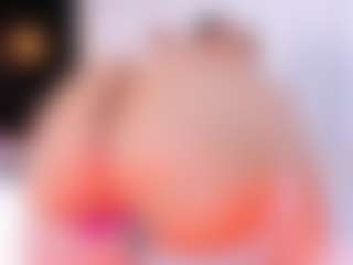 Live cam show with LucieMiller - Roleplay on Milfs Live