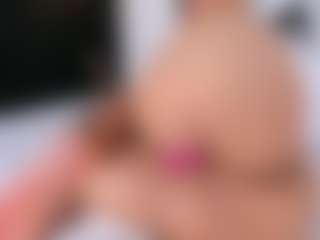Live cam show with LucieMiller - BBW on Livezox