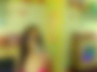 Live cam show with MiaaAngell - Facial on MyBangCams