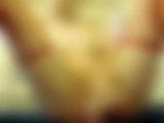 Live cam show with MiaaAngell - Massage on livesuperchat.net