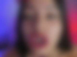 Live cam show with nahiara-santana - Natural on milfzrlive.com