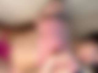 Yoko's Live Sex Cam Show
