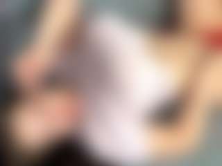 Live cam show with Yoko - Nipple Piercings on sexylive.show