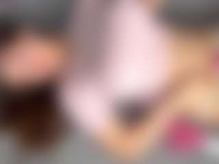 Live cam show with Yoko - Nipple Piercings on Camsoda